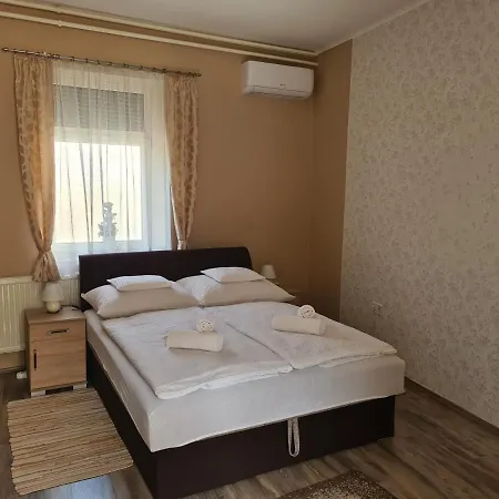 Dm Vendeghaz Guest house